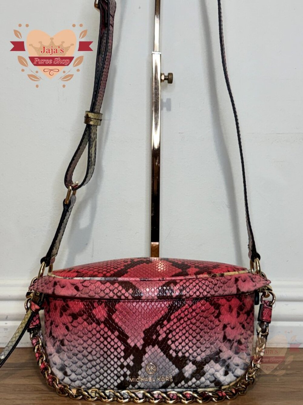 ❤️Michael kors Leather Reptile Snakeskin Embossed Fanny Bag❤️